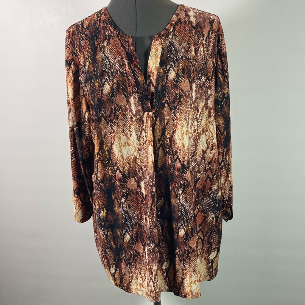 Once & Again Top Women Size Xl Mixed Color W Goldtone Tab Sleeve V Neck Loose